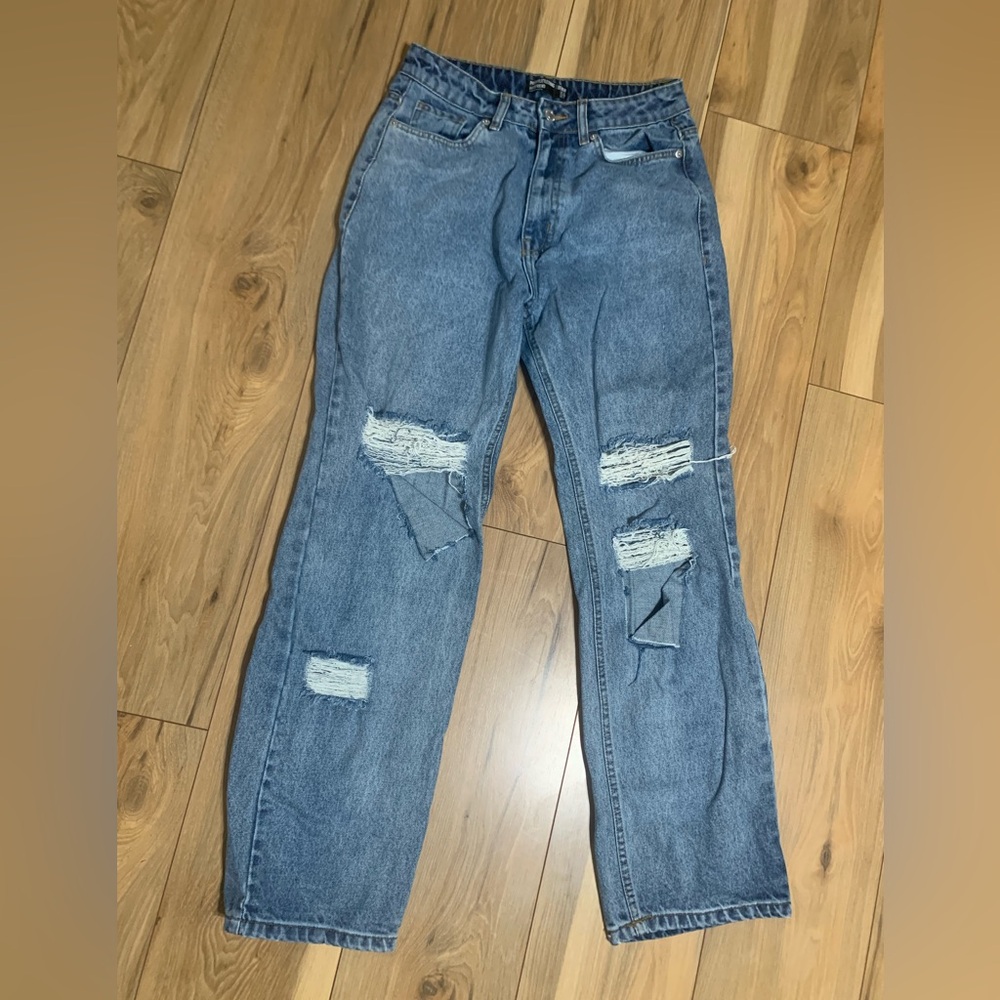 PRETTY LITTLE THING Distress Jeans